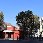 La Kikka House Near Cavour Station