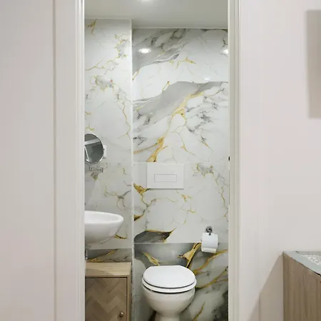 Apartamento La Kikka House Near Cavour Station
